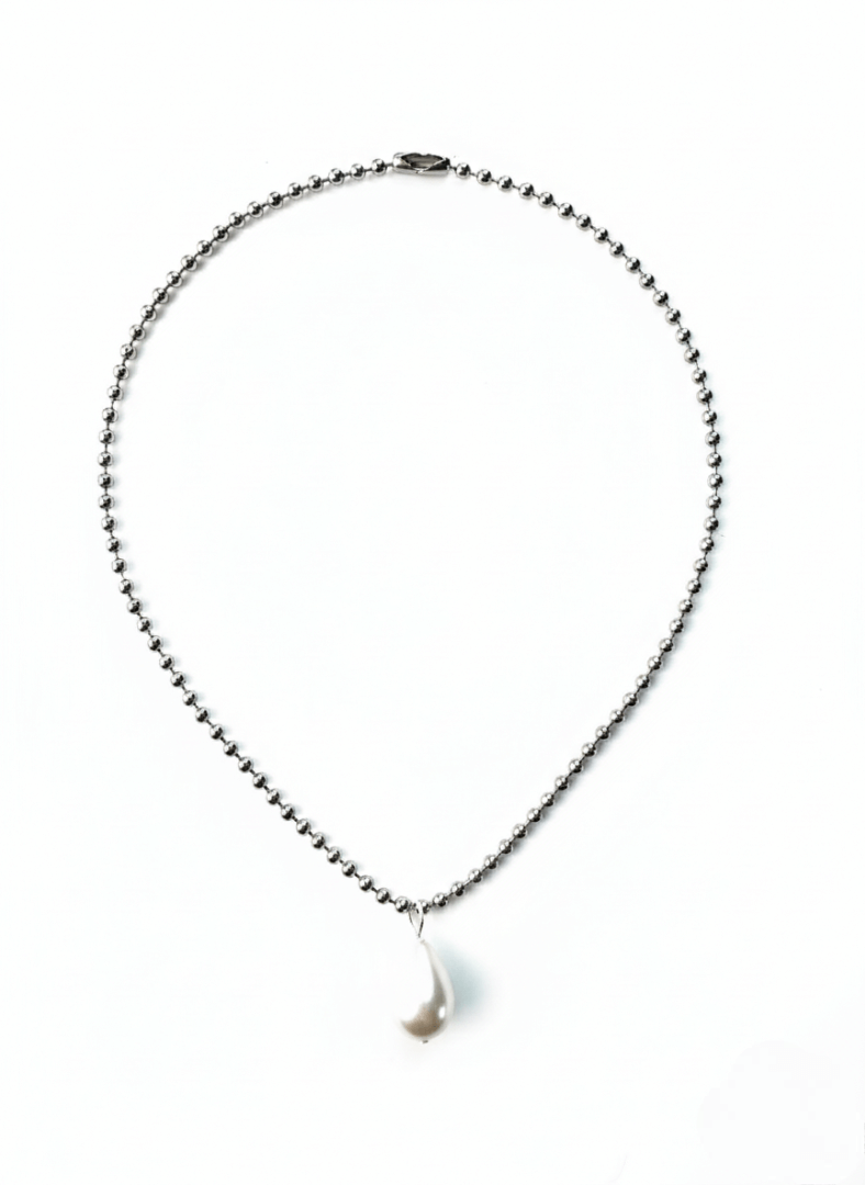 Vintaras Silver Ingrid Necklace with a tear drop pearl pendant on a white background