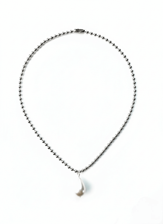 Vintaras Silver Ingrid Necklace with a tear drop pearl pendant on a white background